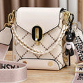 Bolsa Noir Graphic | Estampa Losango e Chaveiro — Corrente e Alça Fashion