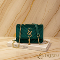 Bolsa Signature Velvet | Veludo Luxe e Corrente Dourada — Edição Exclusiva