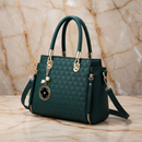 Bolsa Versailles | Couro PU Texturizado, Ferragens & Charm Dourado