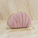 Clutch Séraphine | Cetim Luxuoso Plissado & Corrente Dourada
