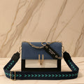 Bolsa Aurore | Alça Bordada, Fecho Dourado & Couro PU Premium